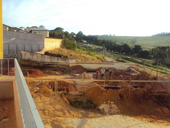 2013-fundacao-obra-12